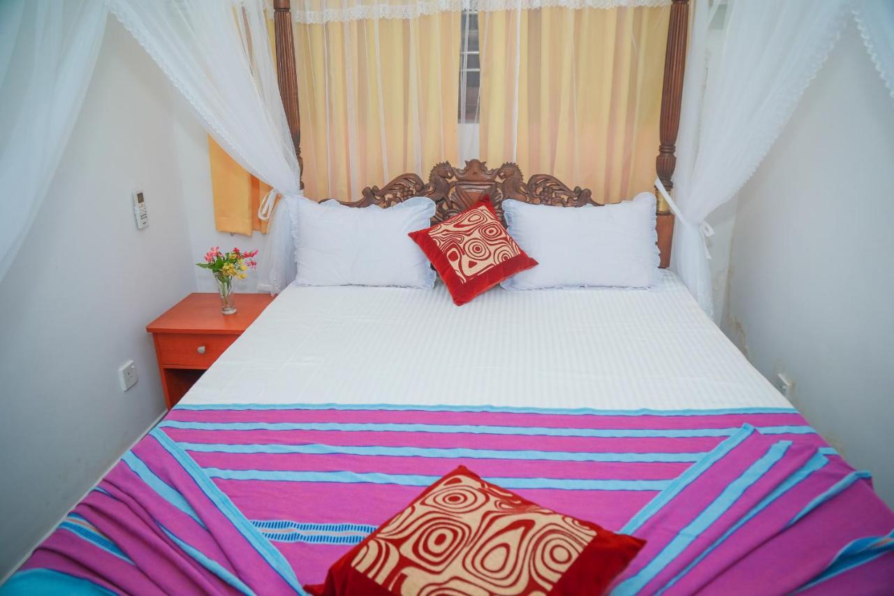 Hasaranga Holiday House Hikkaduwa Kültér fotó